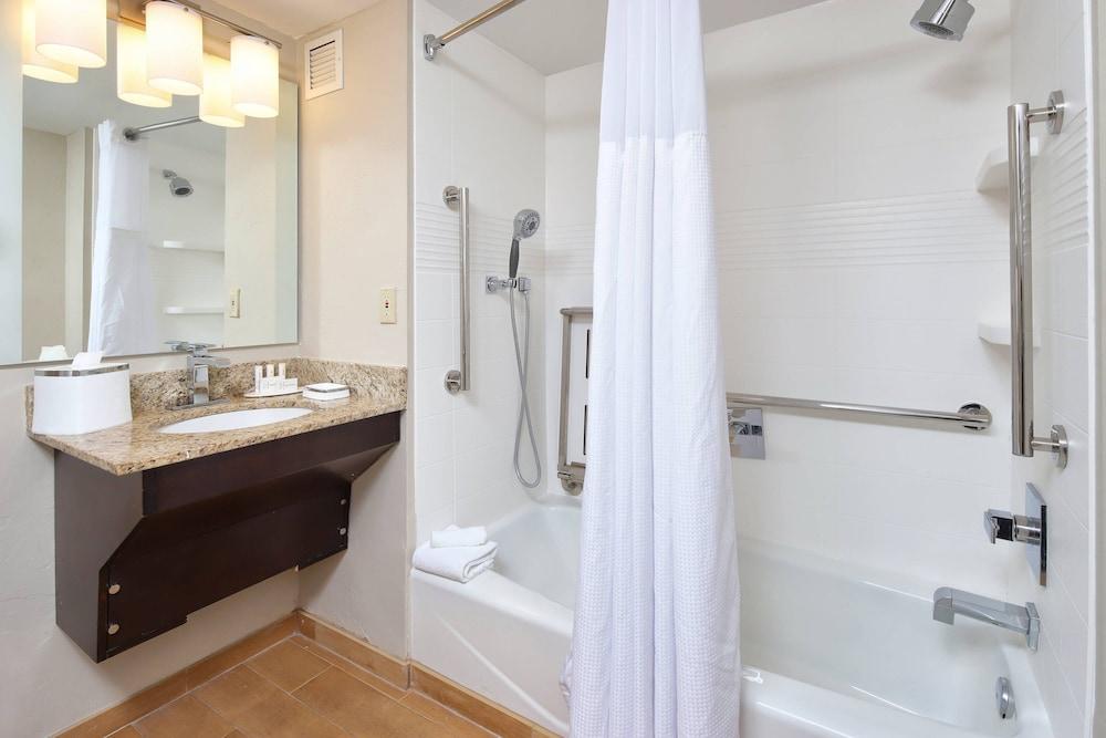 TownePlace Suites by Marriott Tucson photo 24
