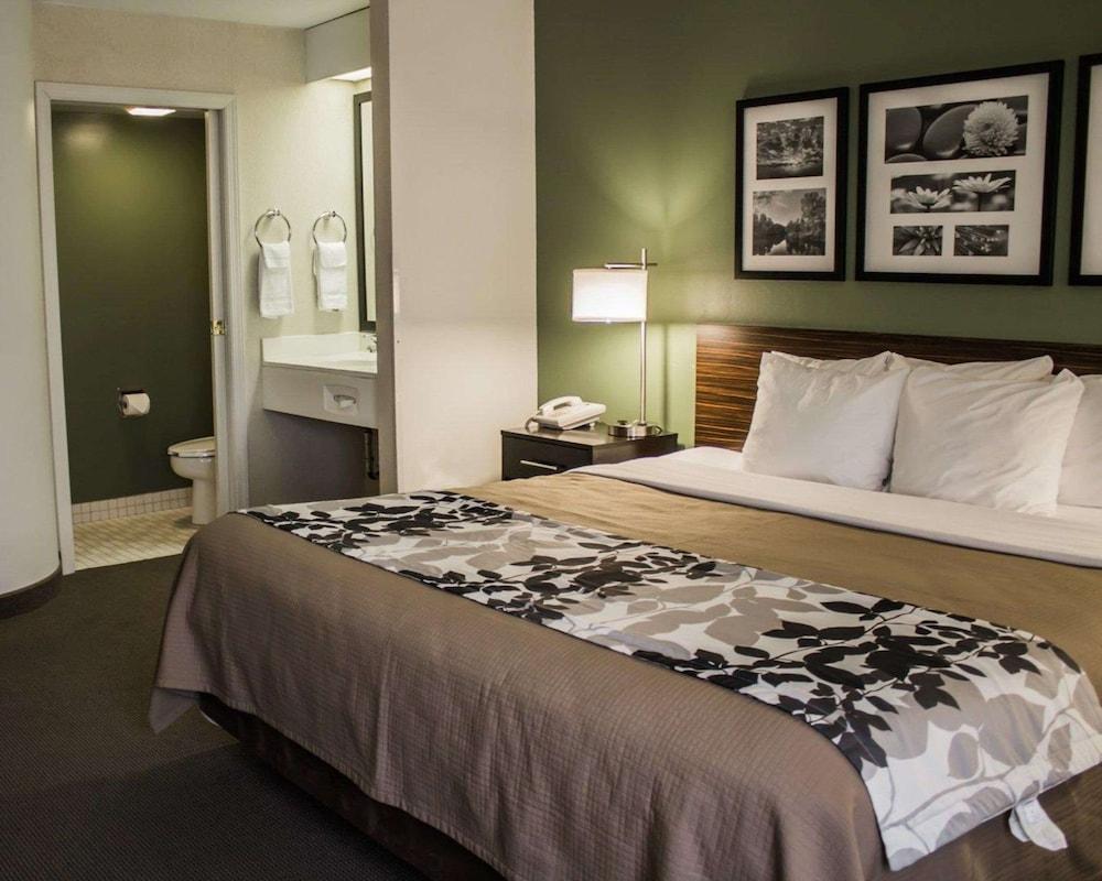 Sleep Inn Johnstown - Richland Town Center photo 11