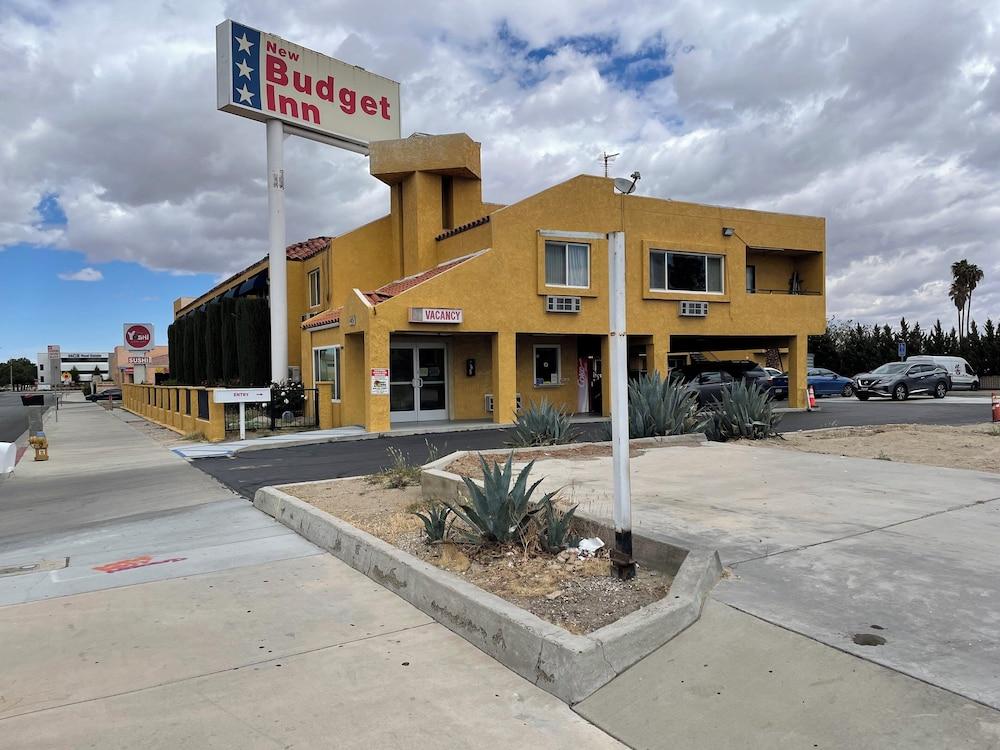 New Budget Inn photo 1