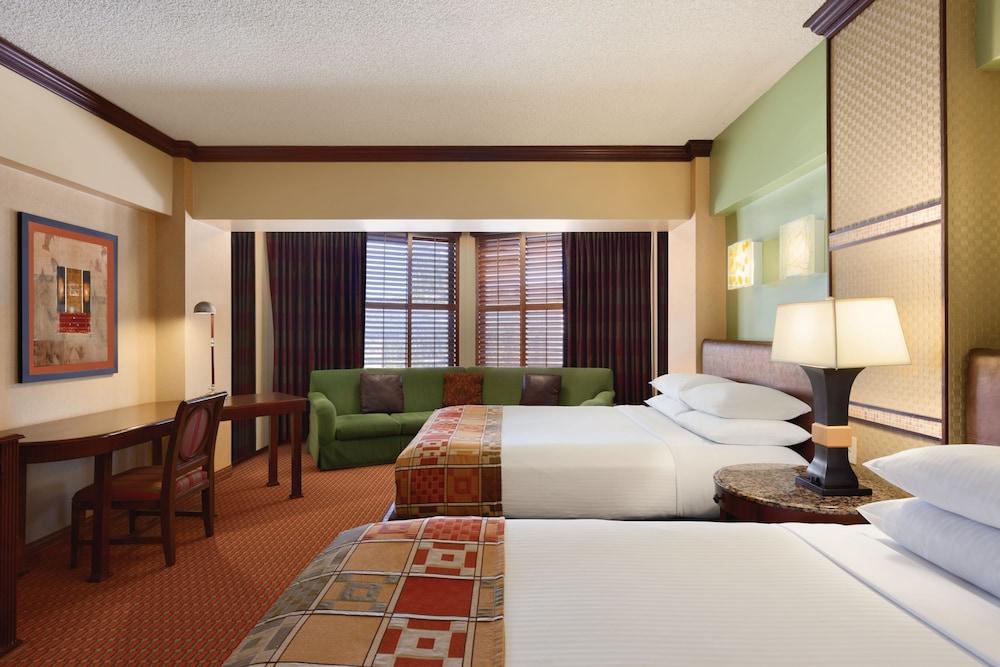 Harrah’s Lake Tahoe – A Caesars Rewards Destination photo 13