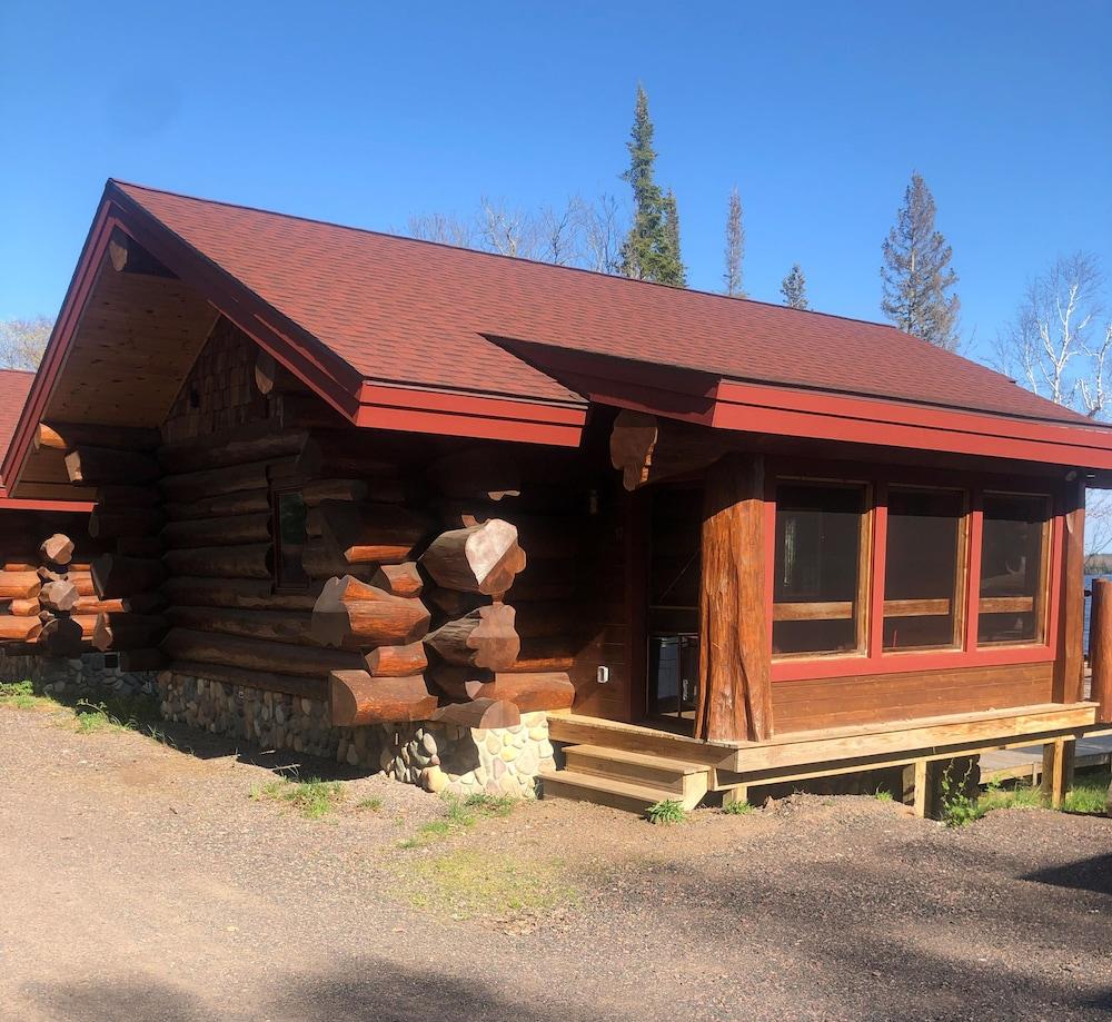 Aqua Log Cabins Resort photo 4