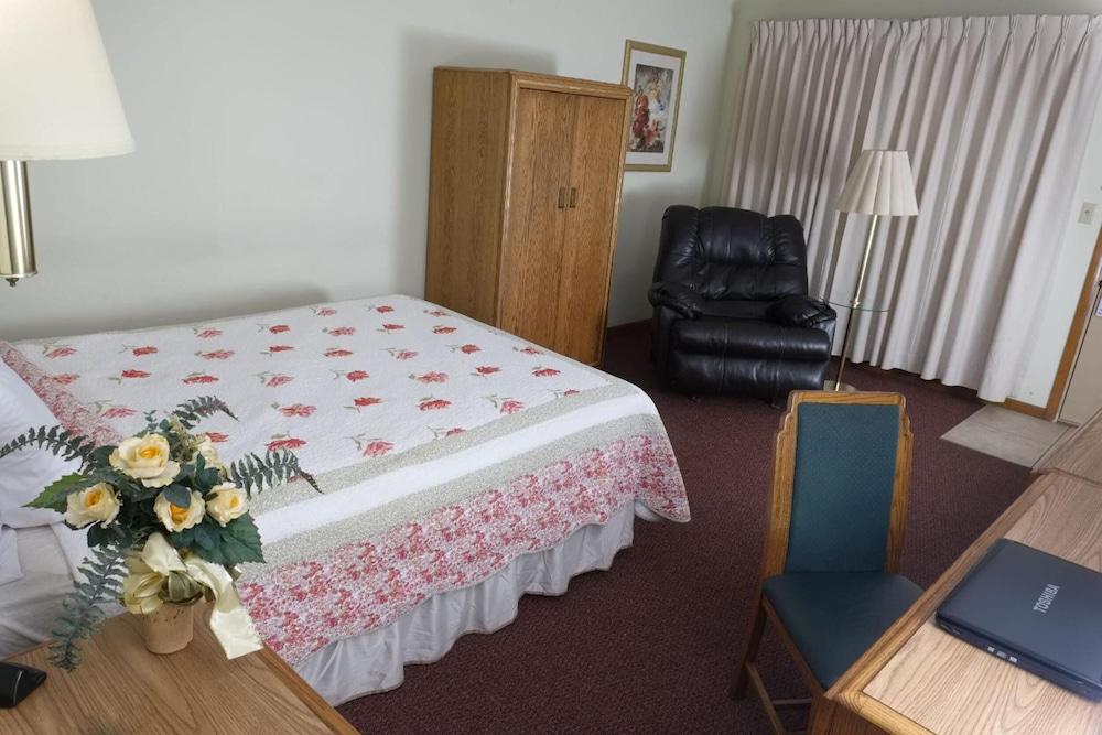 Four Seasons Motel photo 6