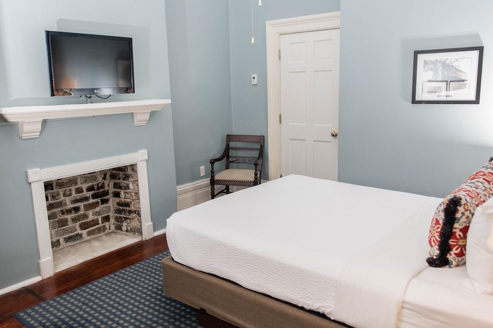 The Marshall House, Historic Inns of Savannah photo 81