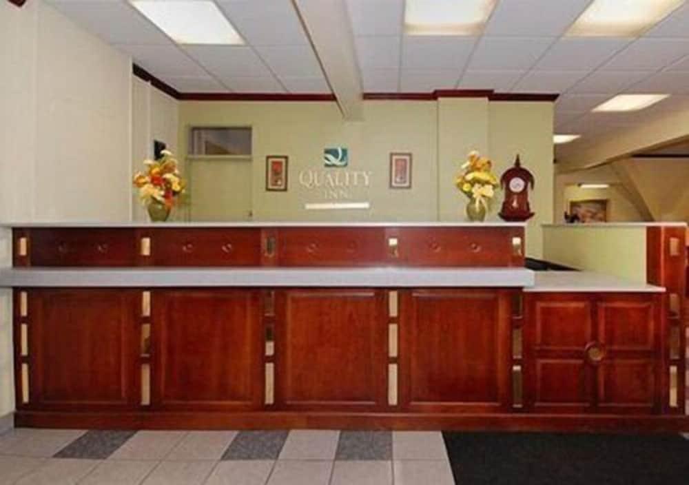 Rodeway Inn Brookville photo 8