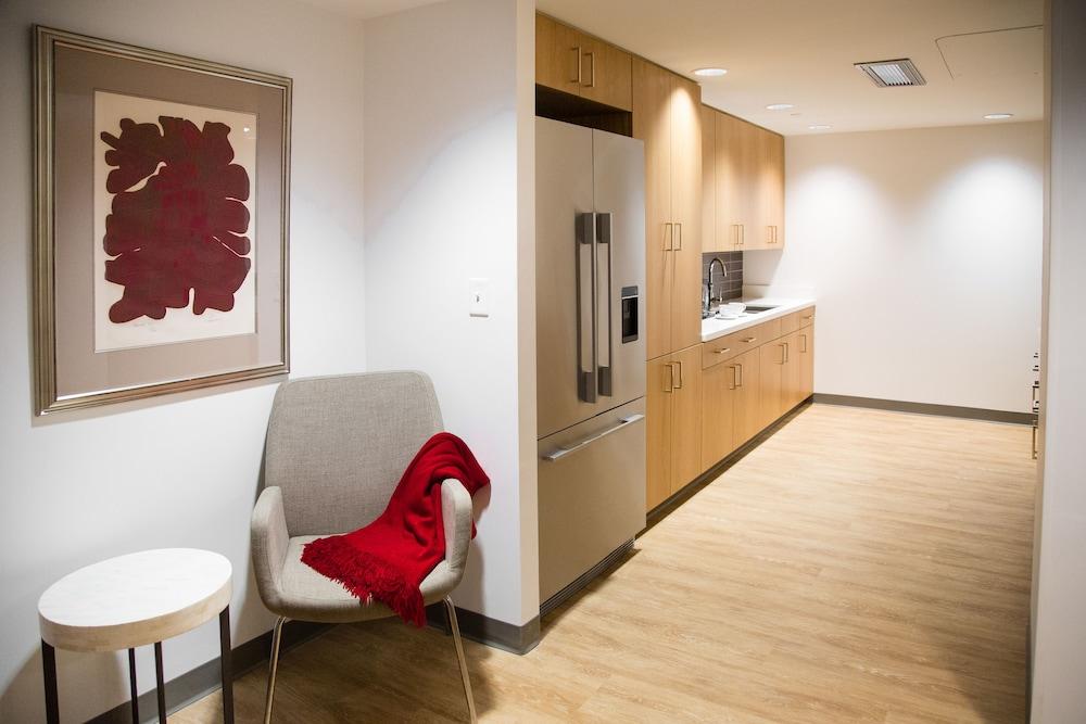 The University of Georgia Center for Continuing Education & Hotel photo 52