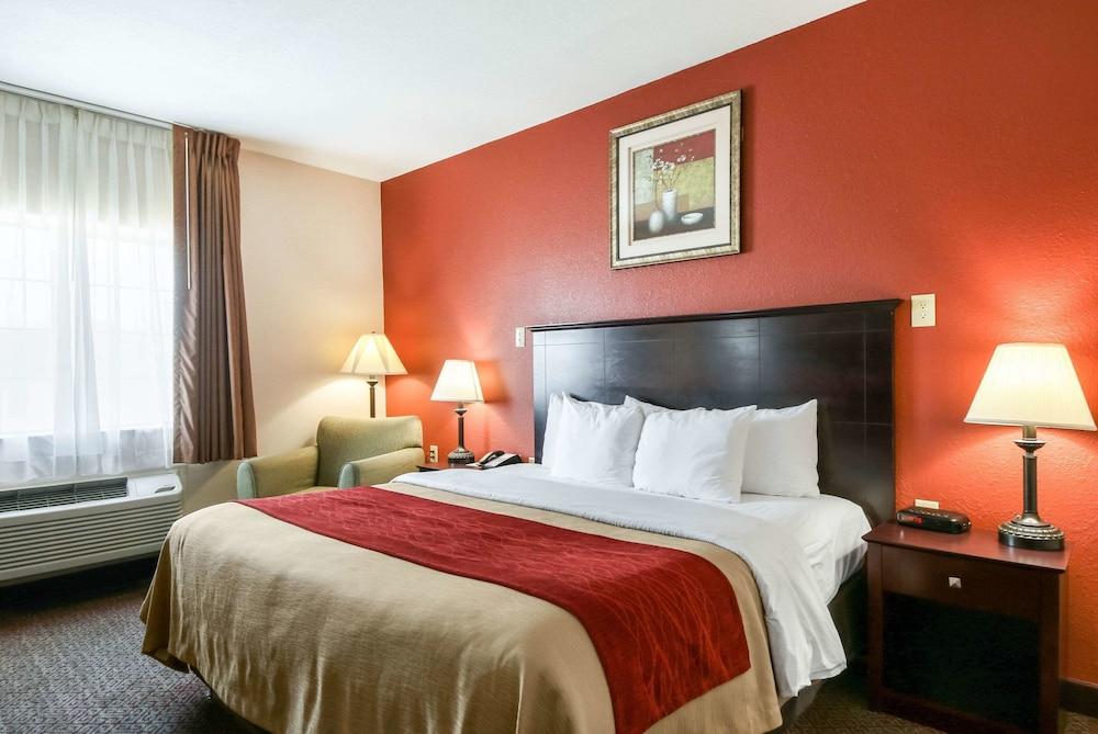 Quality Inn Kingsville Hwy 77 photo 4
