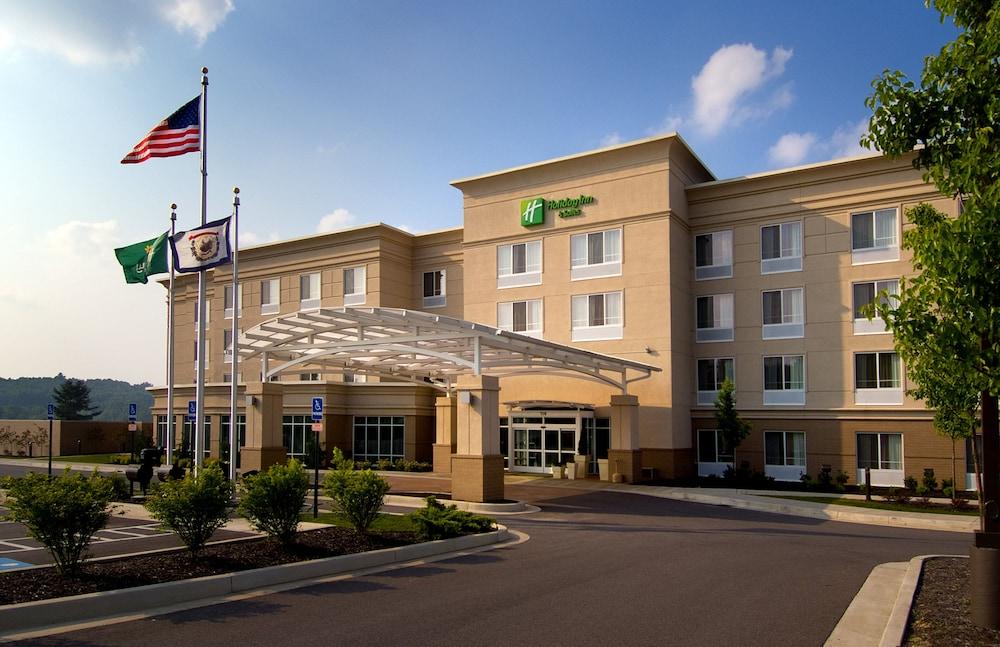 Holiday Inn Hotel & Suites Beckley by IHG photo 39