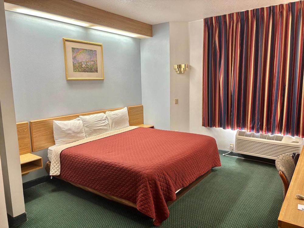 Rodeway Inn Salem Northgate photo 24