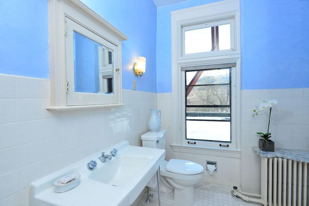 Wilburton Inn photo 51