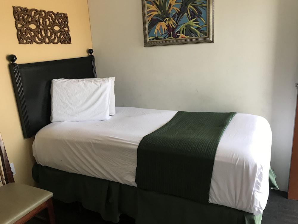 Hotel Bel-Air Orlando photo 15