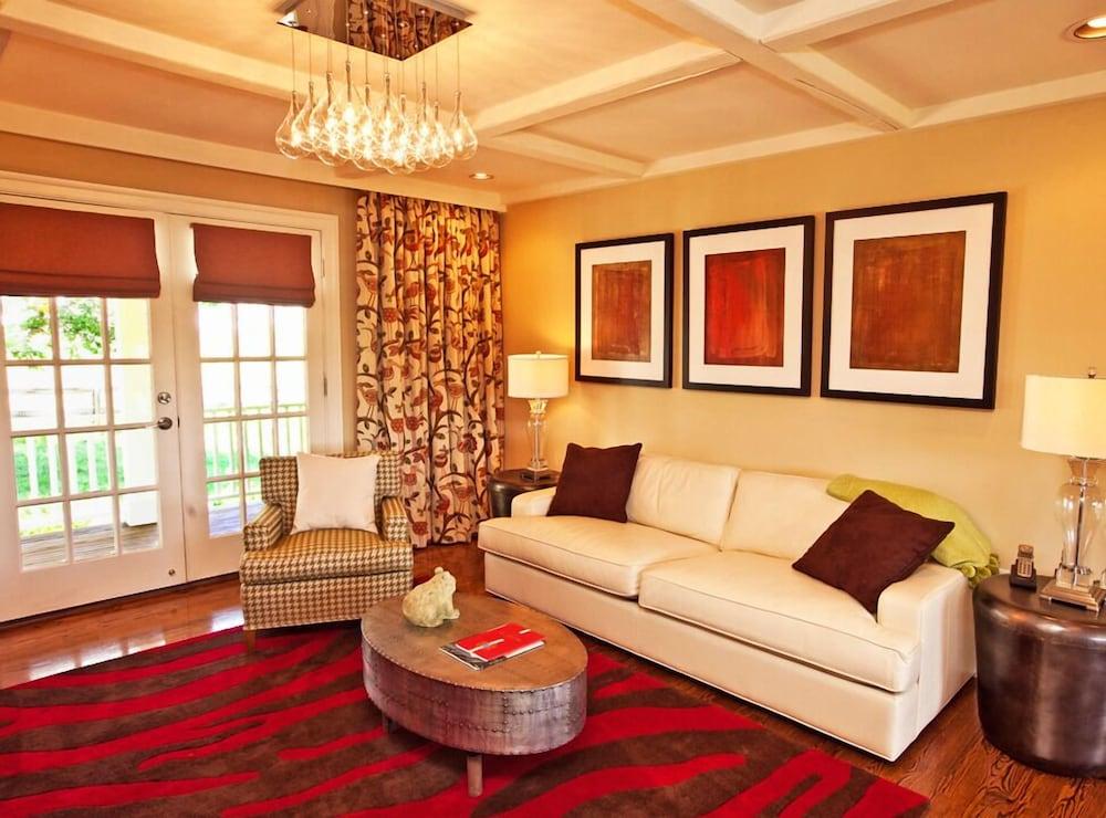 Inn at Willow Grove photo 2