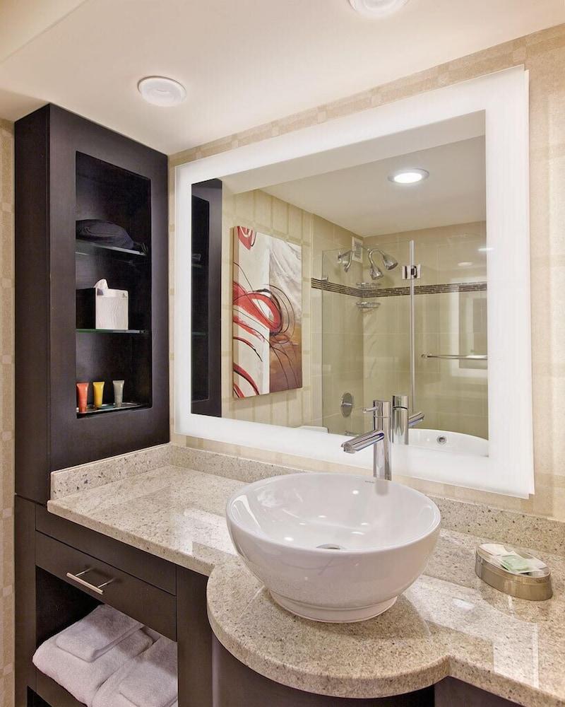 Golden Nugget photo 32