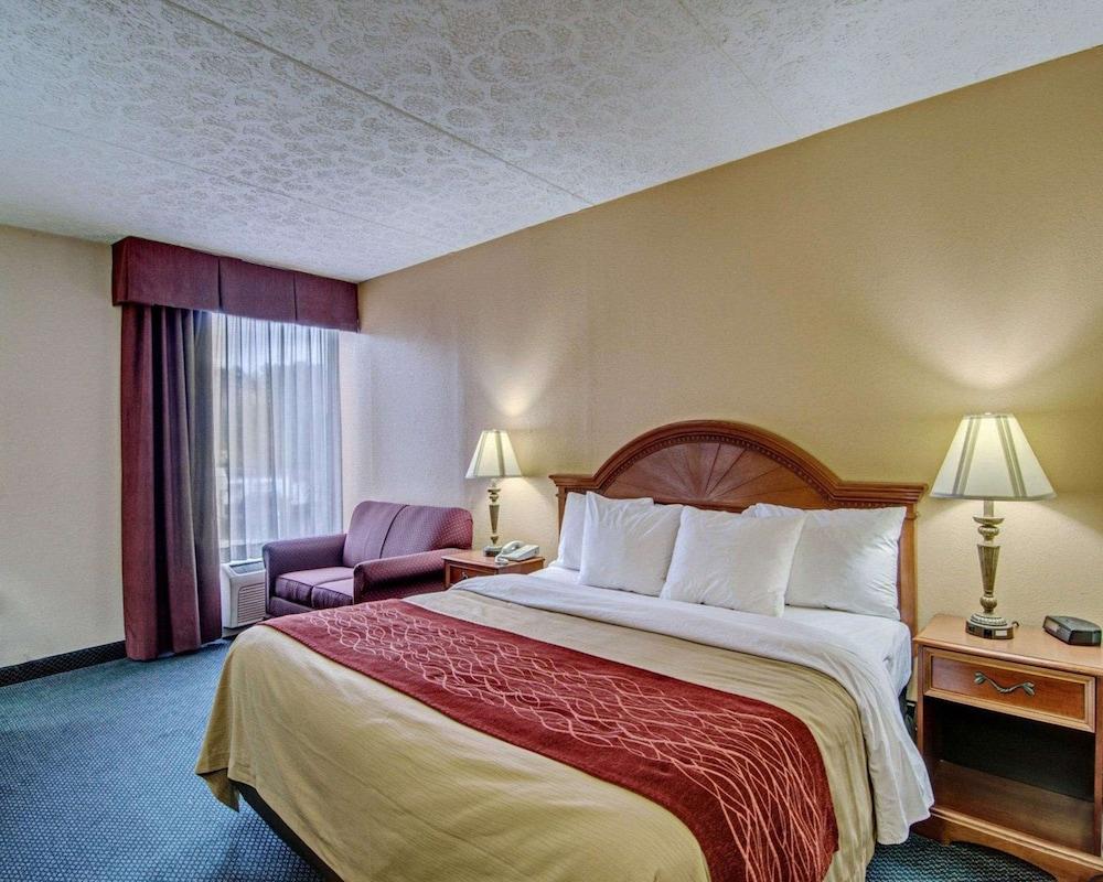 Quality Inn near Martinsville Speedway photo 11