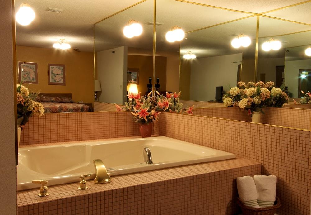 Super Motel Granite Falls photo 11