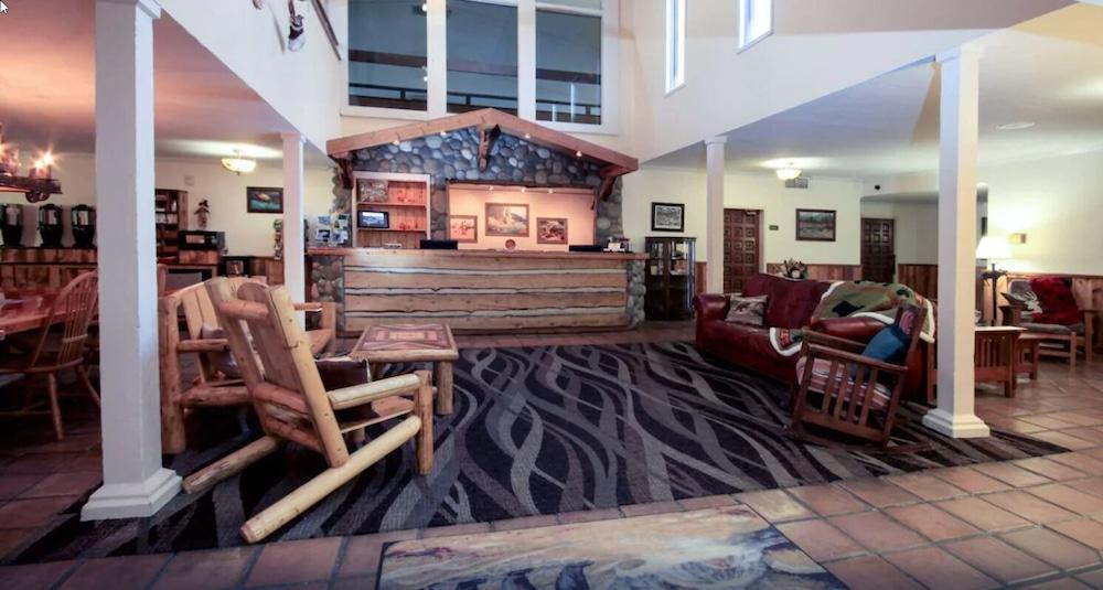 Comfort Inn & Suites photo 7