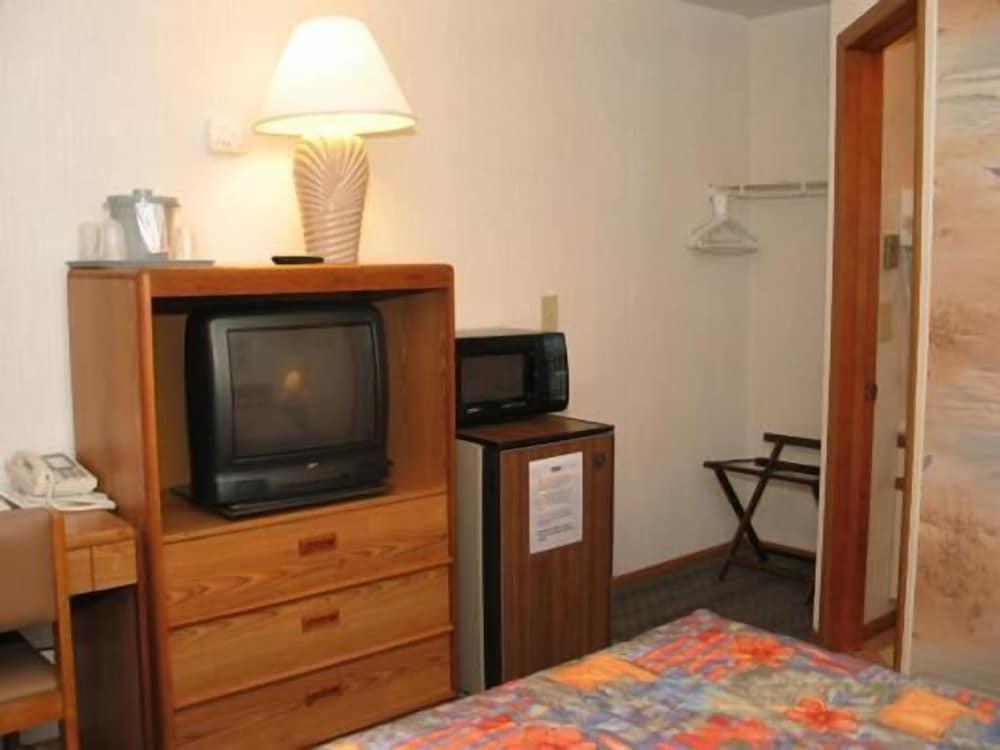 Sea Spray Motel photo 5