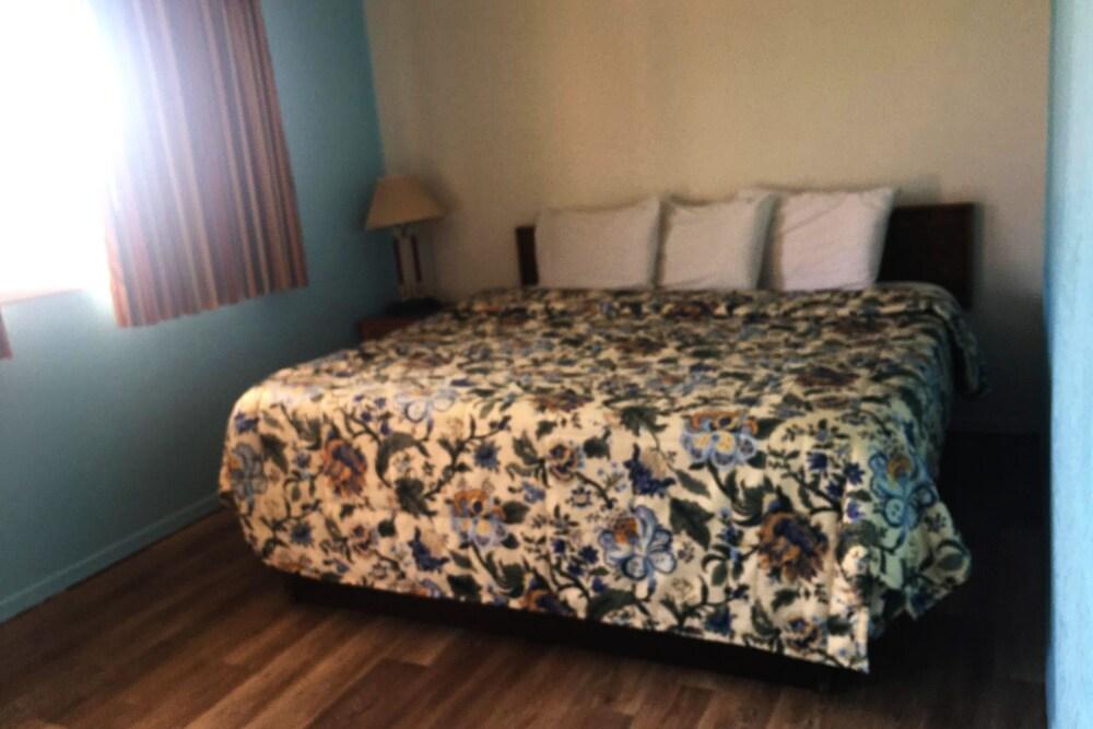 Economy Inn Eldorado photo 19