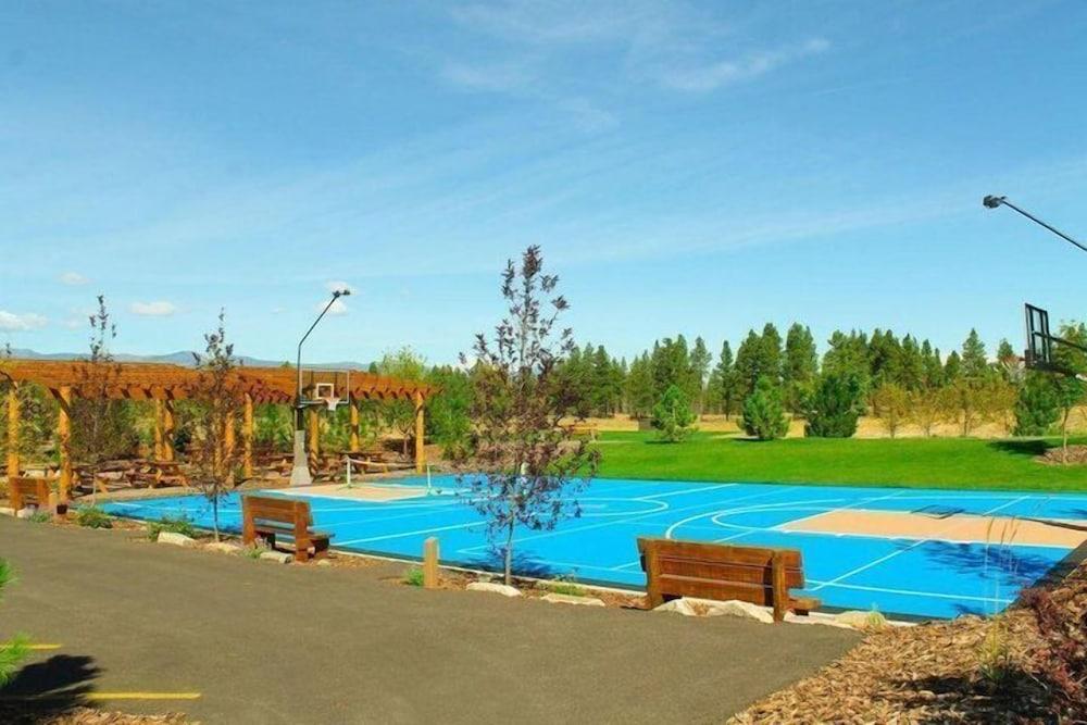 Wilderness Club photo 16