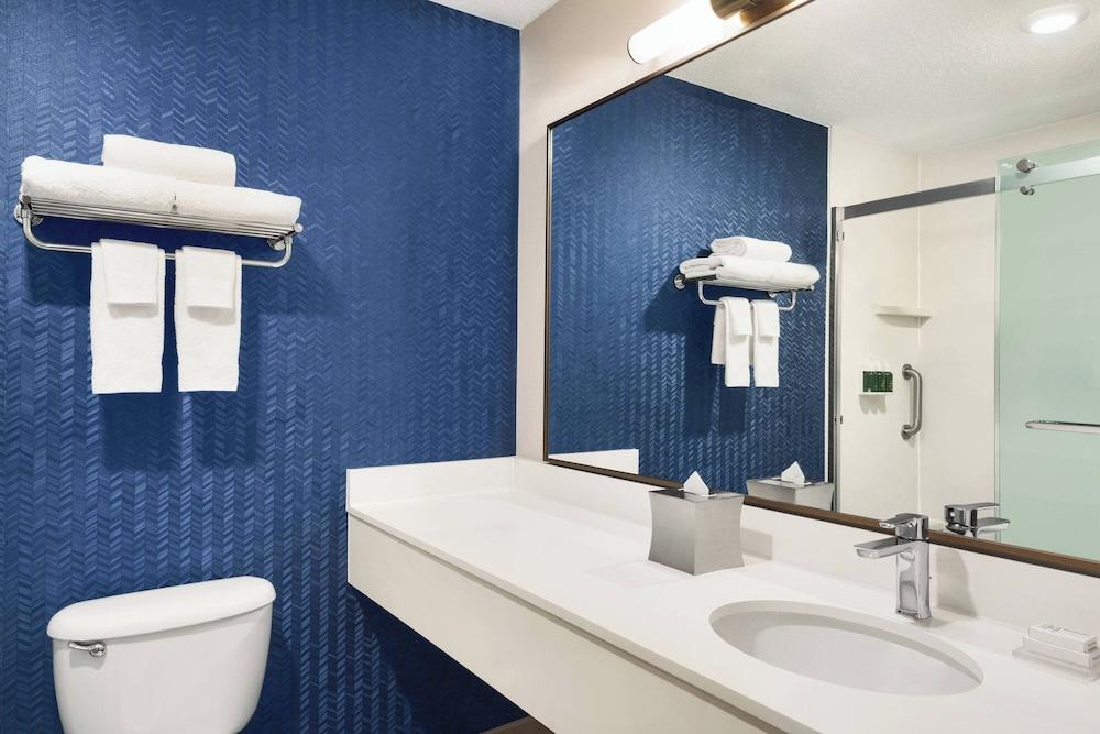 Fairfield Inn Warren Niles photo 15