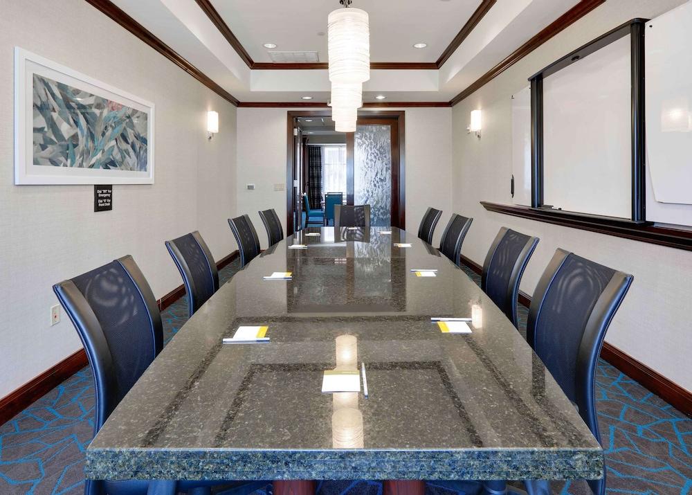 Hampton Inn & Suites Dallas-Arlington-South photo 30