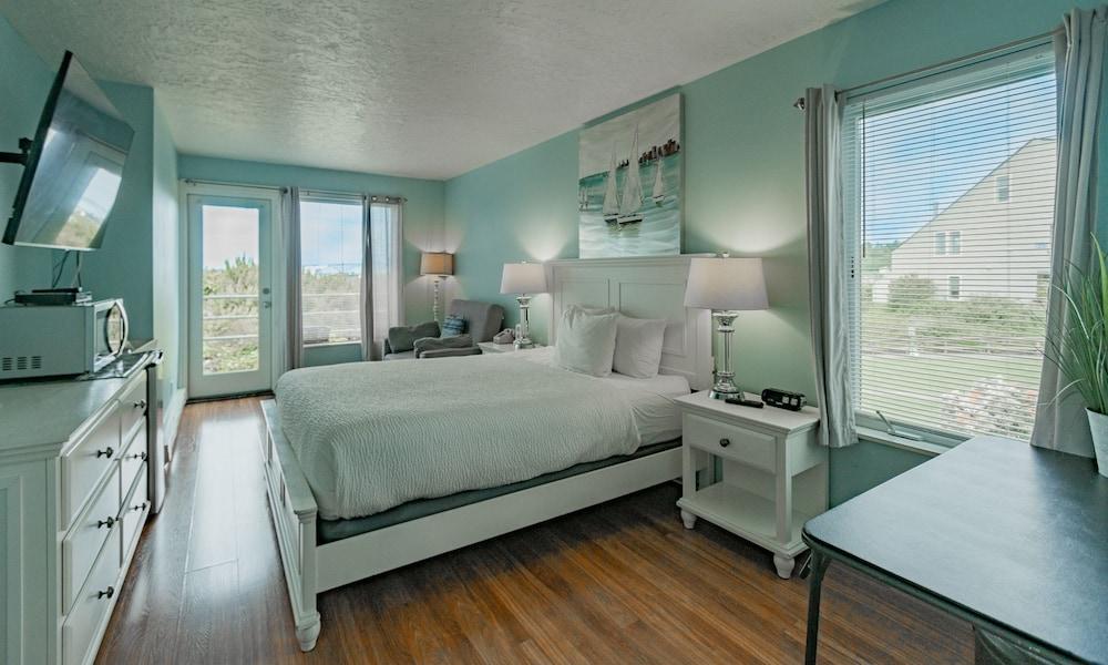 Embarcadero Resort Hotel & Marina photo 35