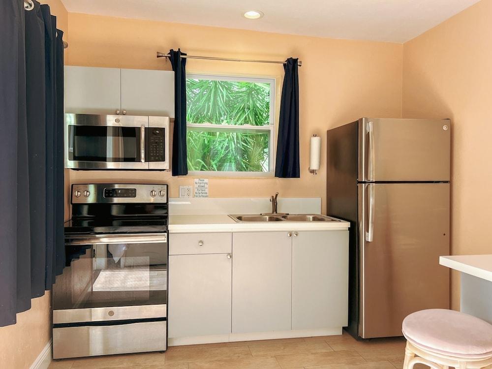 Sunset Cove Beach Resort photo 89