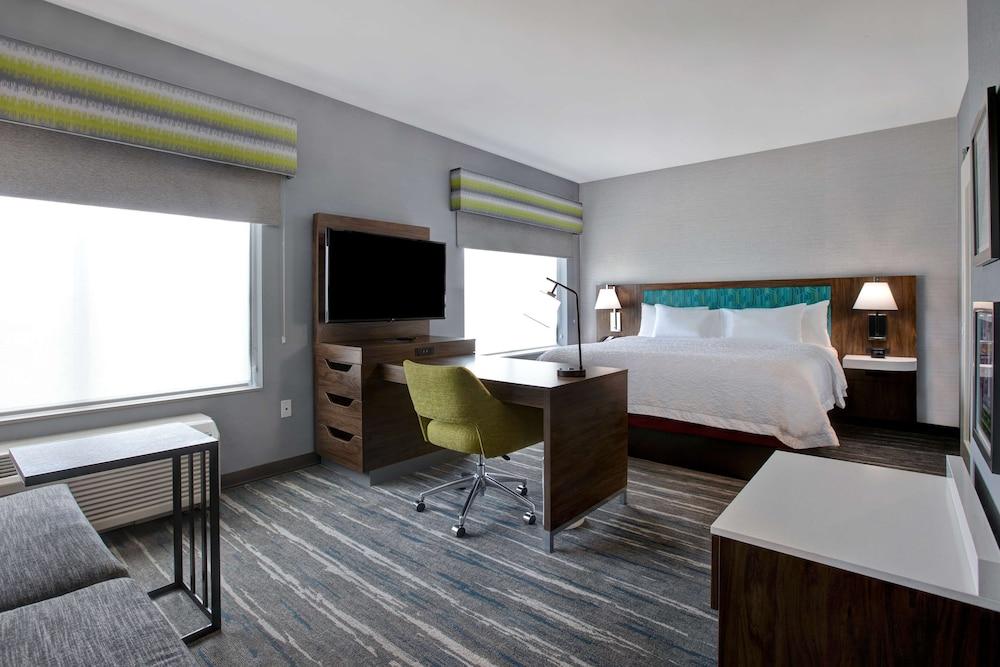 Hampton Inn & Suites Deptford photo 35