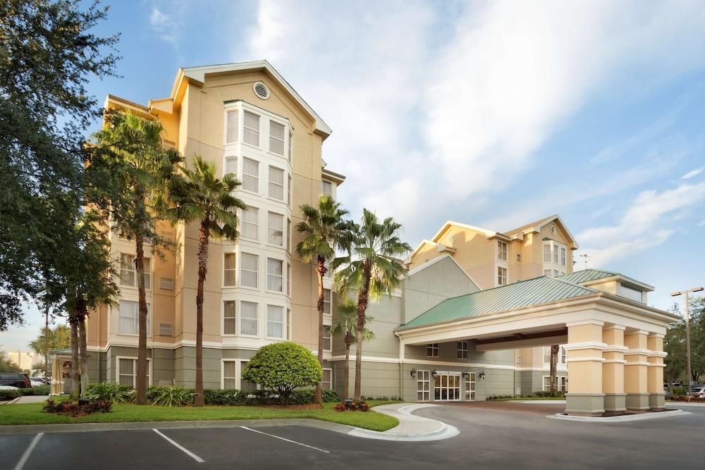Homewood Suites by Hilton Orlando-International Drive/Convention Center photo 1