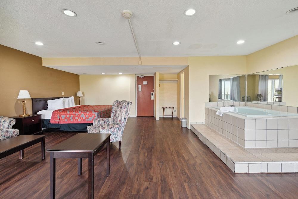 Miami Suites Hotel photo 35