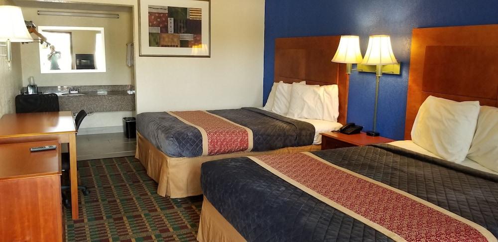Executive Inn photo 9