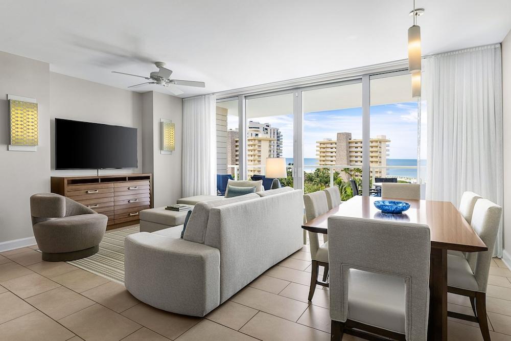 Marriott's Crystal Shores photo 21