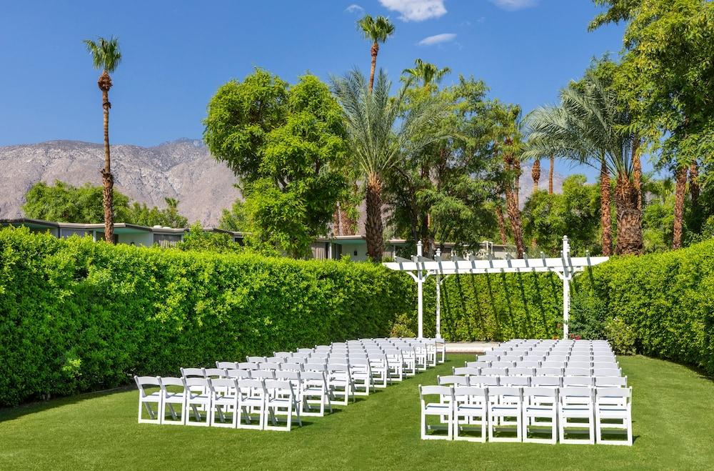 Riviera Resort Palm Springs photo 61