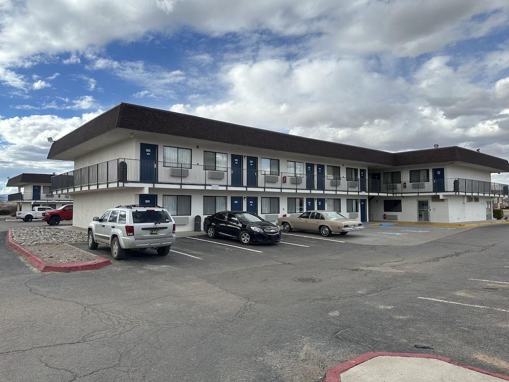 Motel 6 Grants, NM photo 42