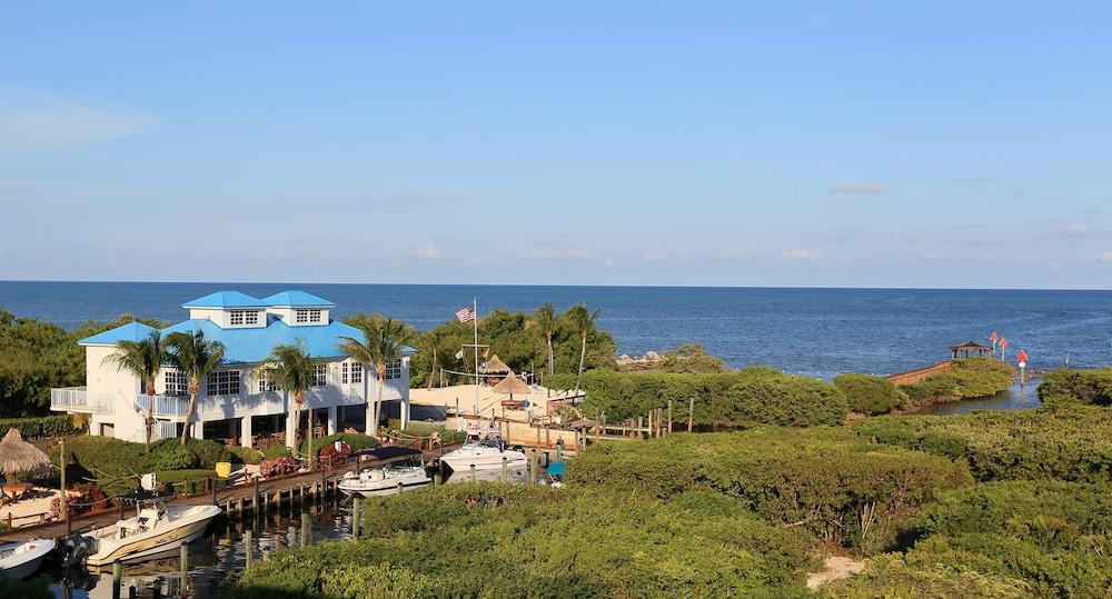 Ocean Pointe Suites at Key Largo photo 44