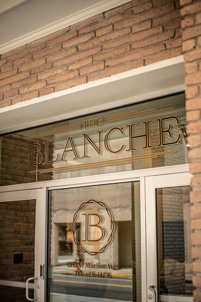 The Blanche photo 32