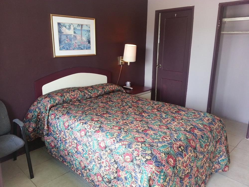Sunny South Motel photo 7