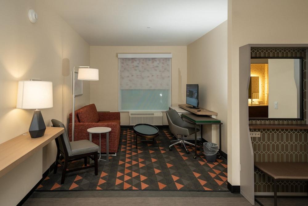 Holiday Inn NW Houston Beltway 8 by IHG photo 29