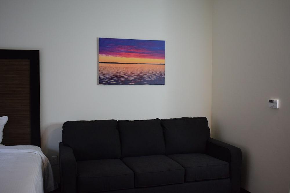Menominee River Extended Stay Hotel photo 3