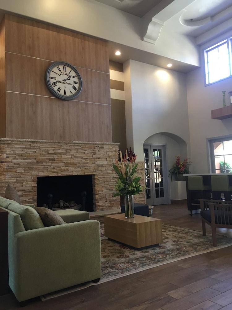 MainStay Suites John Wayne Airport by Choice Hotels photo 2
