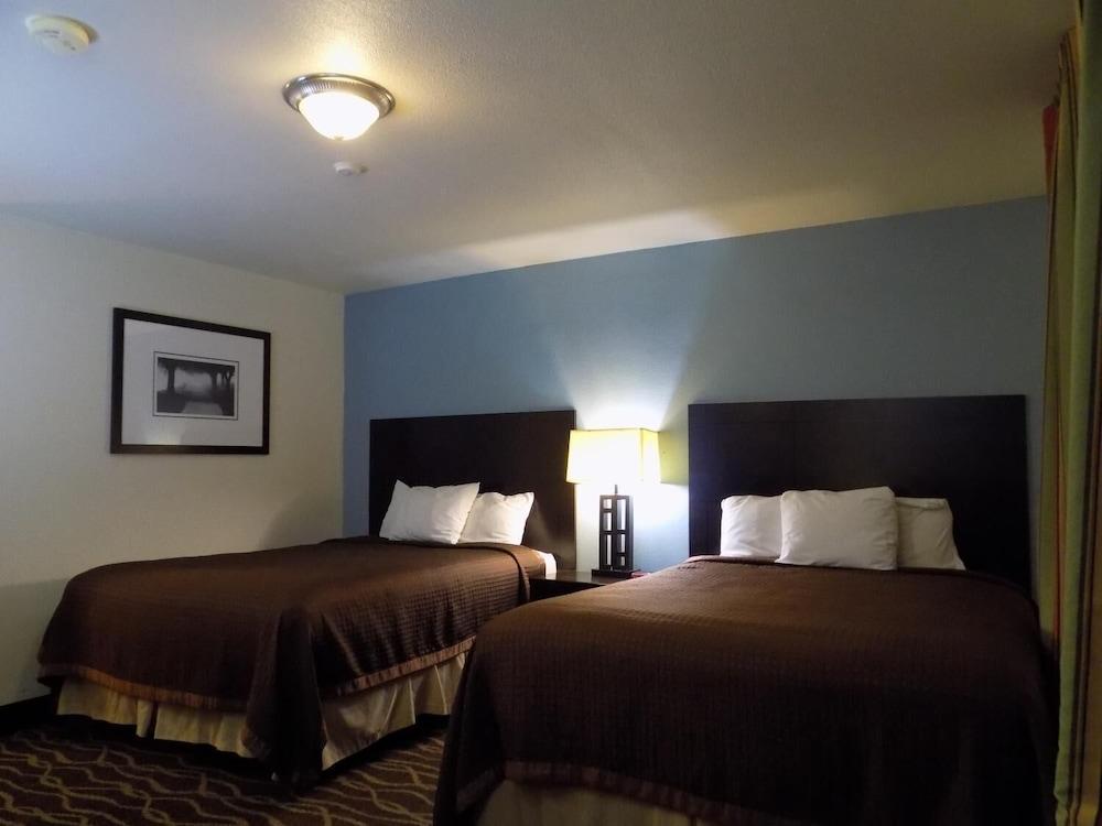 Budget Inn photo 3