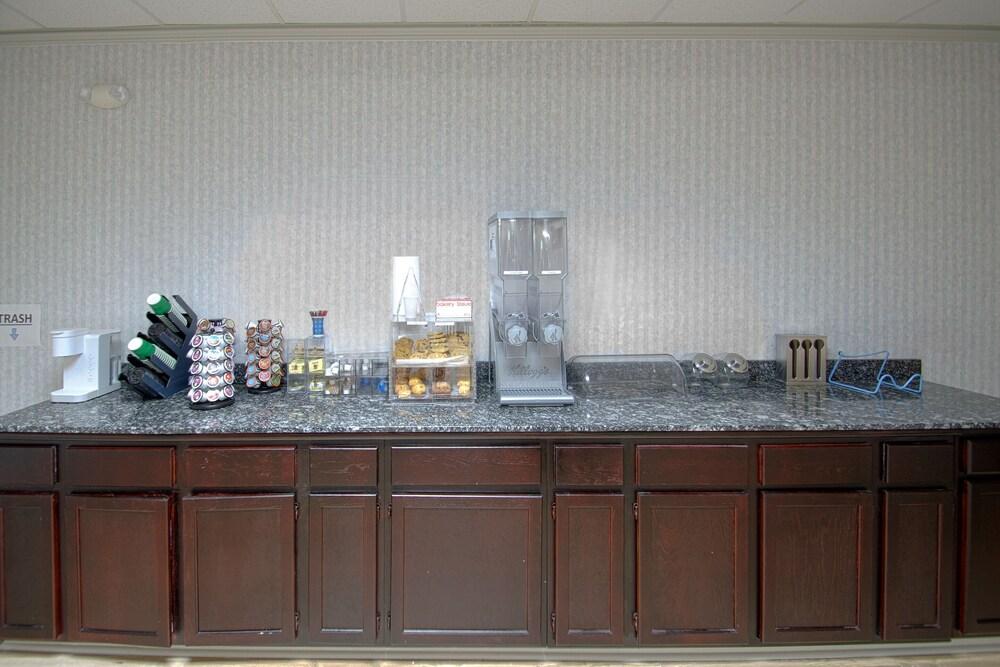 121 Motel photo 26