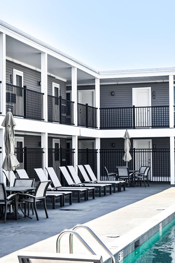 Atlantic Oceanfront Hotel photo 15