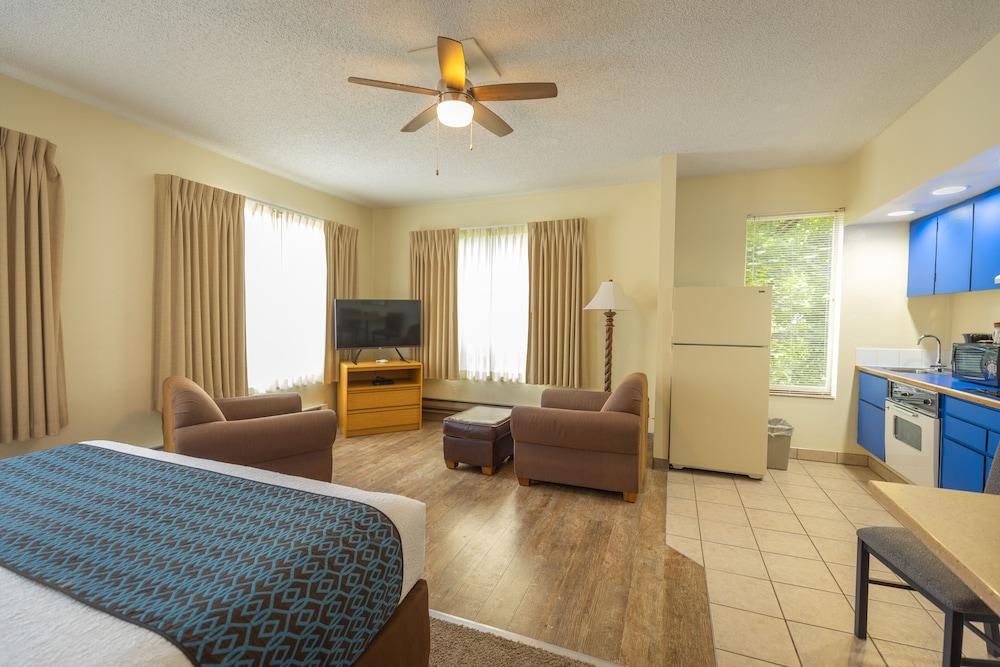 Helgeson Place Hotel & Suites photo 18