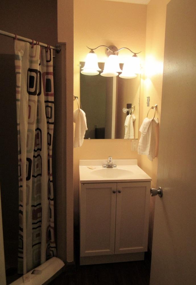Red Rock Inn photo 15