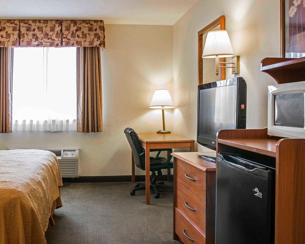 Quality Inn Durand I-69 photo 13