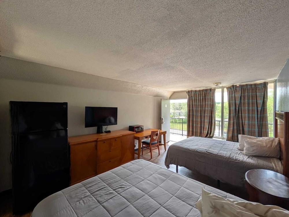 Heritage Inn Cartersville photo 9