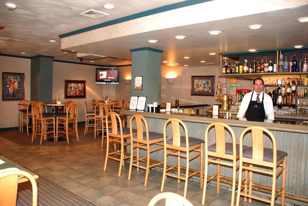 Oakland Airport Executive Hotel photo 17