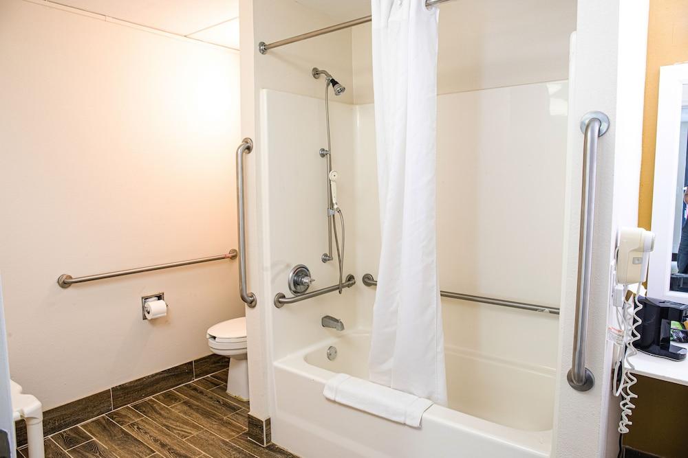 Grand Vista Hotel photo 13