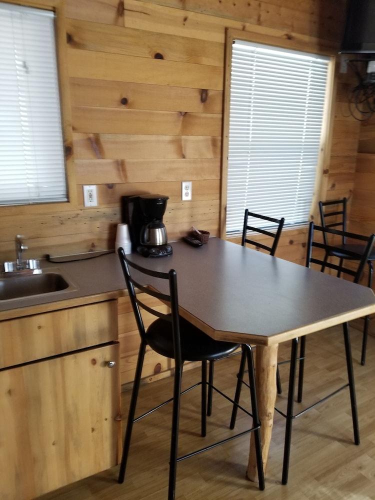 Sourdough Lodge photo 12