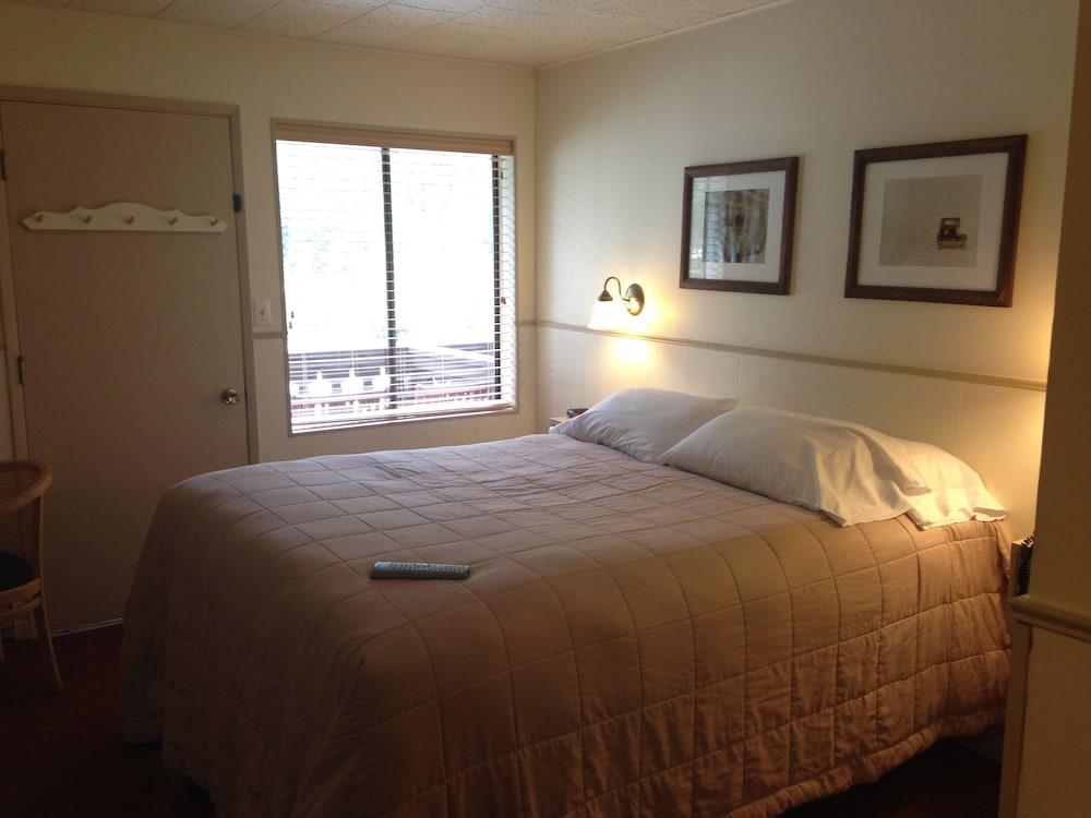 Crystal Mountain Hotels photo 3